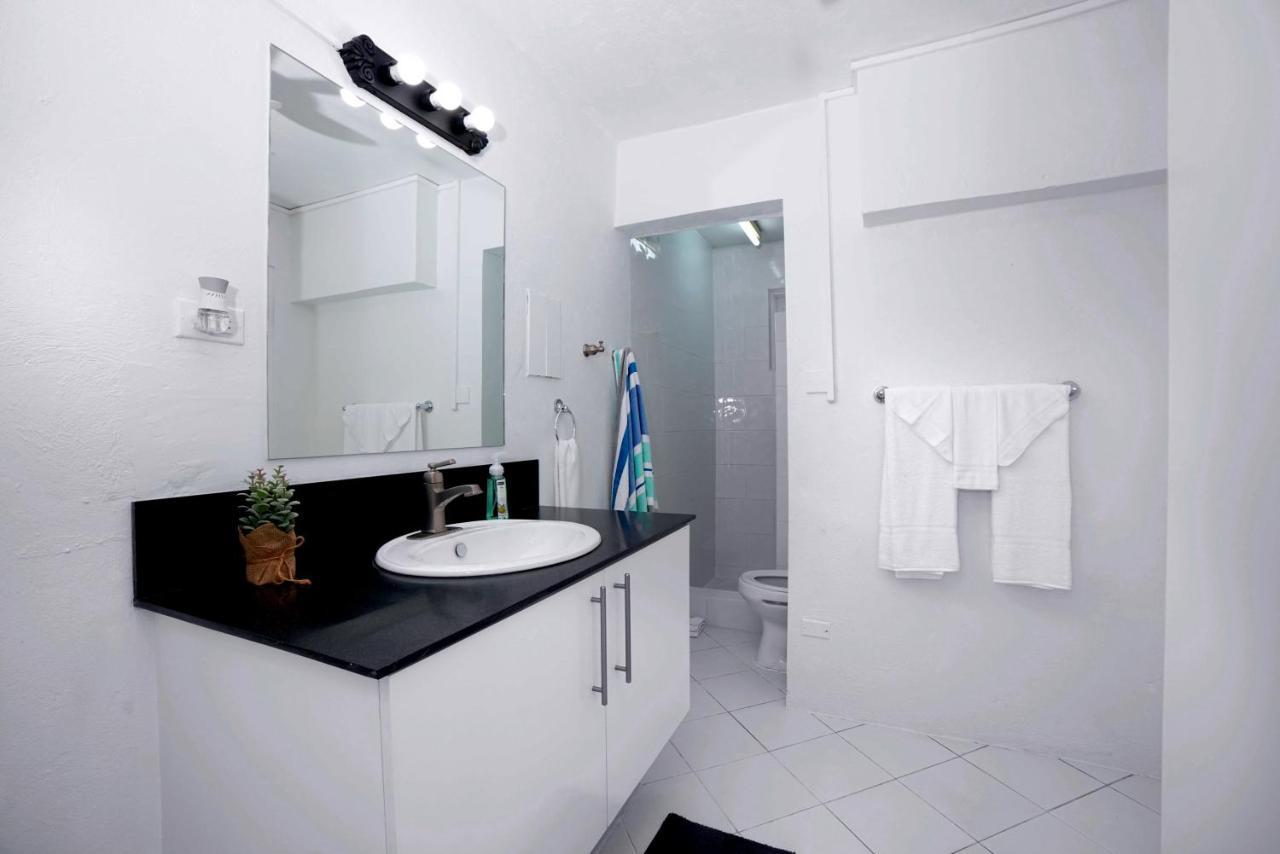 Banyan Beach House Villa Μπριτζτάουν Εξωτερικό φωτογραφία